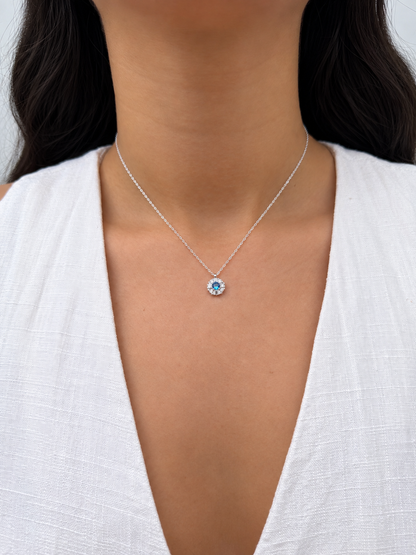 Set Piedra Central con Halo de Circones de Luz